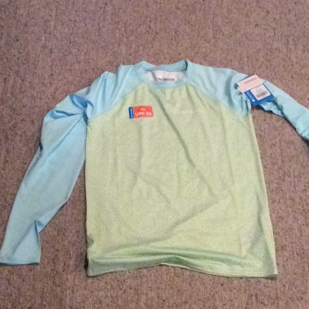 Columbia longsleeve stretch youth shirt